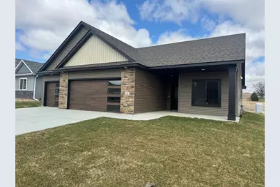 102 Fairway Street, Zumbrota, MN 55992 - Photo 1
