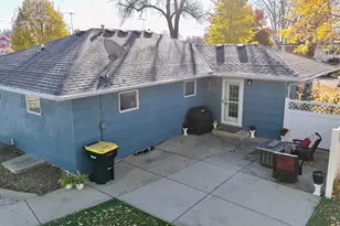 804 9th St S, Olivia, MN 56277 - Photo 20