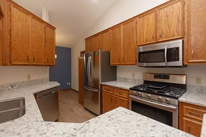 14387 Embassy Way, Apple Valley, MN 55124 - Photo 24