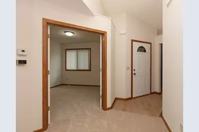 14387 Embassy Way, Apple Valley, MN 55124 - Photo 32