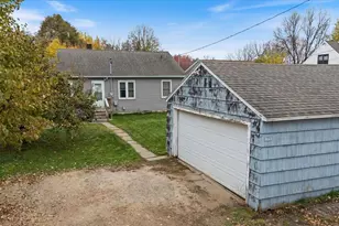 813 6th St S, Virginia, MN 55792 - Photo 10