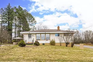 204 N Blackman Ave, Duluth, MN 55811 - Photo 1