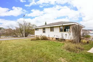 204 N Blackman Ave, Duluth, MN 55811 - Photo 6