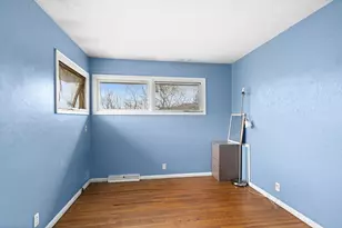 204 N Blackman Ave, Duluth, MN 55811 - Photo 12