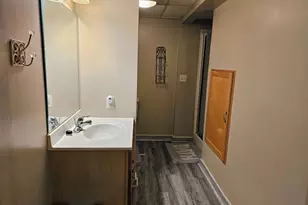 409 N Prairie St, Sherburn, MN 56171 - Photo 28