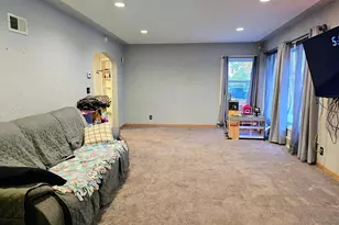 409 N Prairie St, Sherburn, MN 56171 - Photo 14