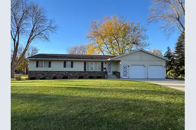 204 F Street, Marshall, MN 56258 - Photo 18