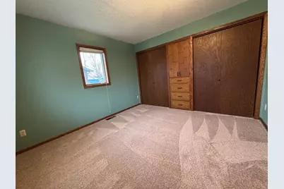 204 F Street, Marshall, MN 56258 - Photo 12