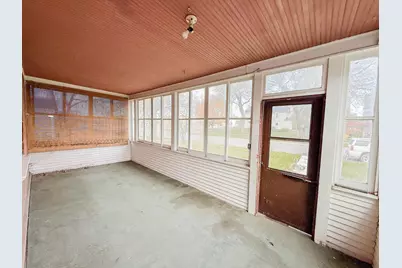 705 E Depue Avenue, Olivia, MN 56277 - Photo 6