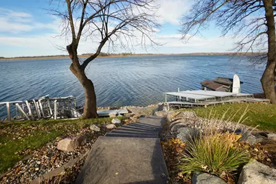 4916 189th Avenue NW, New London, MN 56273 - Photo 8