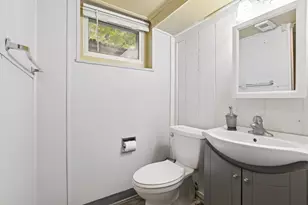 1410 Hillsboro Ave S, Saint Louis Park, MN 55426 - Photo 30