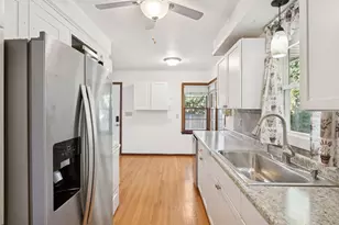 1410 Hillsboro Ave S, Saint Louis Park, MN 55426 - Photo 12