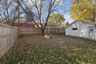 1410 Hillsboro Ave S, Saint Louis Park, MN 55426 - Photo 32