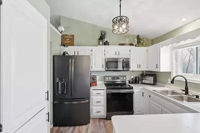 17194 Toronto Avenue SE, Prior Lake, MN 55372 - Photo 8