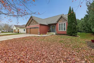 712 Churchill Dr SE, Owatonna, MN 55060 - Photo 44