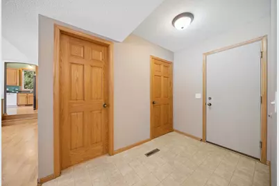 712 Churchill Drive SE, Owatonna, MN 55060 - Photo 36