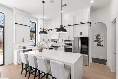 504 N Maple Street, Chaska, MN 55318 - Photo 16