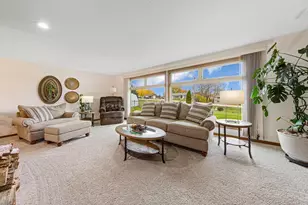 8323 Hamel Way, Morristown, MN 55052 - Photo 12