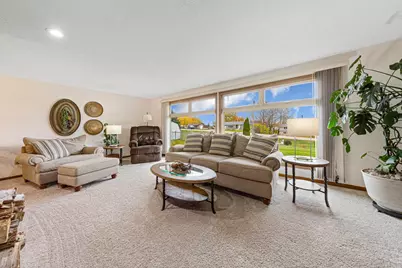 8323 Hamel Way, Morristown, MN 55052 - Photo 12