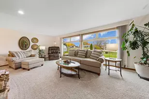 8323 Hamel Way, Morristown, MN 55052 - Photo 12