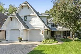 707 Riverside Dr SE, Saint Cloud, MN 56304 - Photo 1