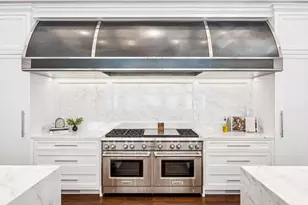 2770 Gale Rd, Wayzata, MN 55391 - Photo 16