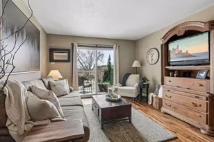 3155 Old Hwy 8, Roseville, MN 55418 - Photo 6