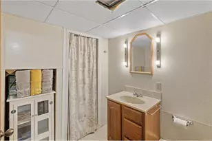 9457 Saratoga Ln N, Maple Grove, MN 55369 - Photo 16