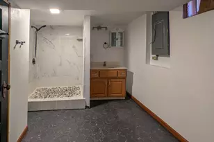 301 Giles Pl, Albert Lea, MN 56007 - Photo 18