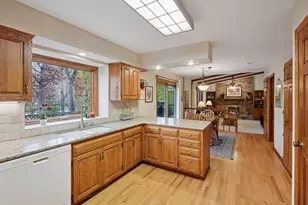 285 Wedgewood Ln N, Plymouth, MN 55441 - Photo 18