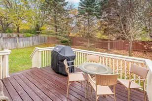 17213 Rogers Rd, Eden Prairie, MN 55347 - Photo 36