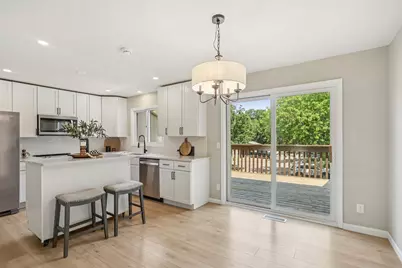 188 River Woods Lane, Burnsville, MN 55337 - Photo 6