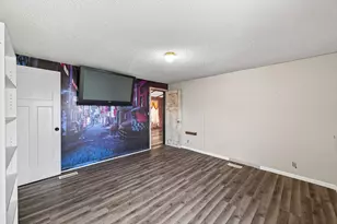 7436 West Cir NE, Fridley, MN 55432 - Photo 22