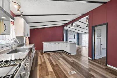 7436 West Circle NE, Fridley, MN 55432 - Photo 10