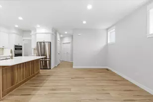 2563 Clubhouse Dr, Lake City, MN 55041 - Photo 30