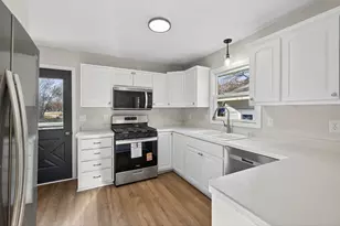 11201 Maryland Ave N, Champlin, MN 55316 - Photo 14