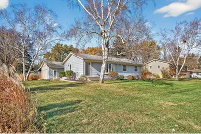 11201 Maryland Avenue N, Champlin, MN 55316 - Photo 2