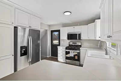 11201 Maryland Avenue N, Champlin, MN 55316 - Photo 16