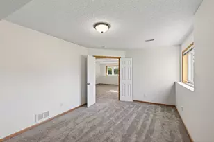 14606 Beverley Ln, Savage, MN 55378 - Photo 26