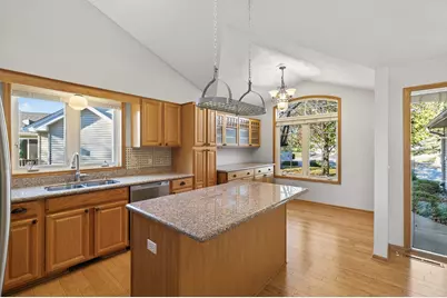 14606 Beverley Lane, Savage, MN 55378 - Photo 2