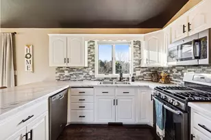 892 Trail 12, Hudson, WI 54016 - Photo 18