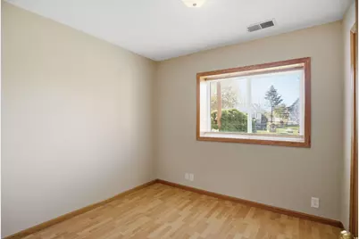 10248 Washington Court NE, Blaine, MN 55434 - Photo 24