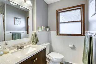 1355 Sycamore St, River Falls, WI 54022 - Photo 18