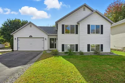 816 Spruce Street, Farmington, MN 55024 - Photo 2