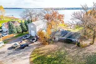 9225 Lake Blvd, Chisago City, MN 55013 - Photo 2