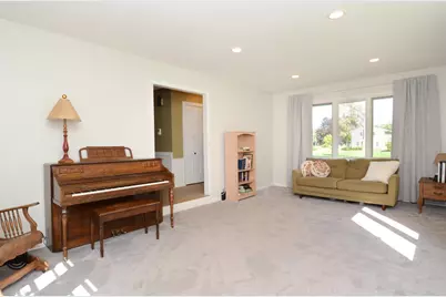 4131 Jersey Avenue N, Crystal, MN 55427 - Photo 6