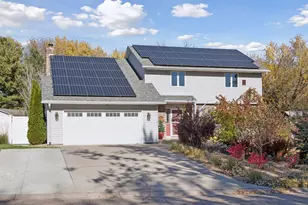 5811 130th St Ct, Apple Valley, MN 55124 - Photo 1