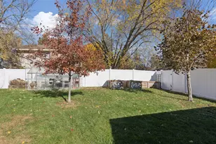 5811 130th St Ct, Apple Valley, MN 55124 - Photo 10