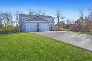10 Deblock Dr, Crosby, MN 56441 - Photo 32