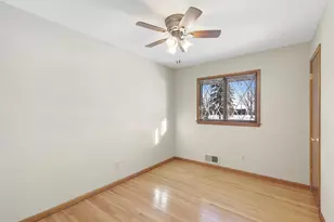 4217 Zealand Ave N, New Hope, MN 55428 - Photo 30